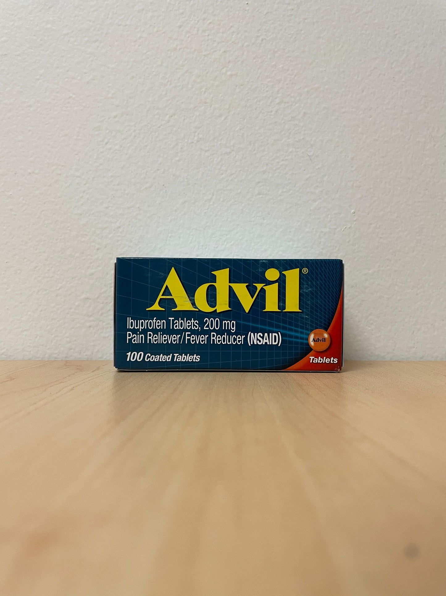 Advil Ibuprofen Pain Reliever, 200mg, 100/Box